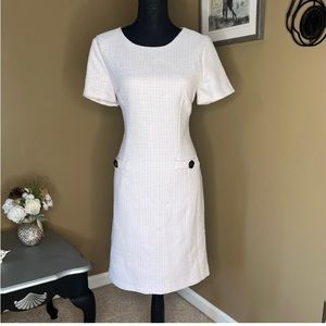 Elegant White Short Sleeve Dress